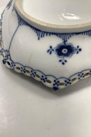 Royal Copenhagen Musselmalet Helblonde Asiet No 1/1075. Med guldkant