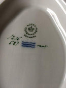 Royal Copenhagen Tradition Hvid Halvblonde m. Guldkant Sauceskål på Fad No 587