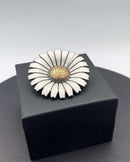 A. Michelsen Forgyldt Sterling Sølv Marguerit Broche (Guilloche)
