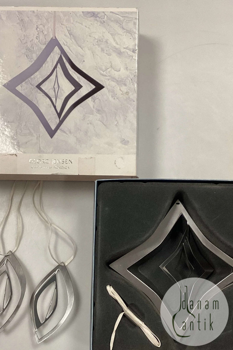 Georg Jensen Christmas Nordica - Star Juleuro og 2 ornamenter