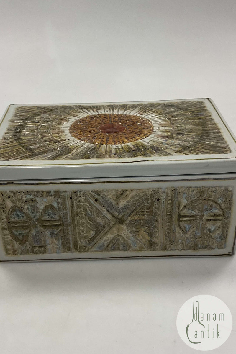 Royal Copenhagen Tenera Stor Æske med låg No 518/3334