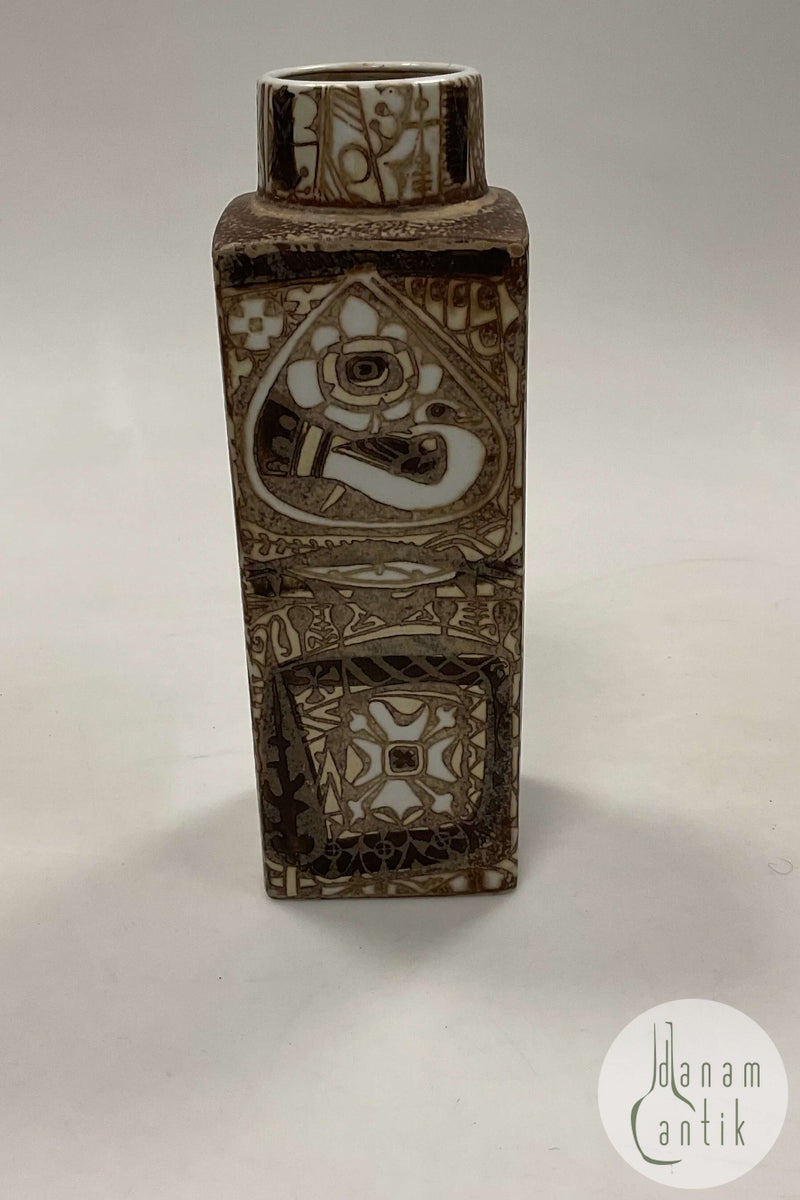 Royal Copenhagen Baca Vase No. 719/3259
