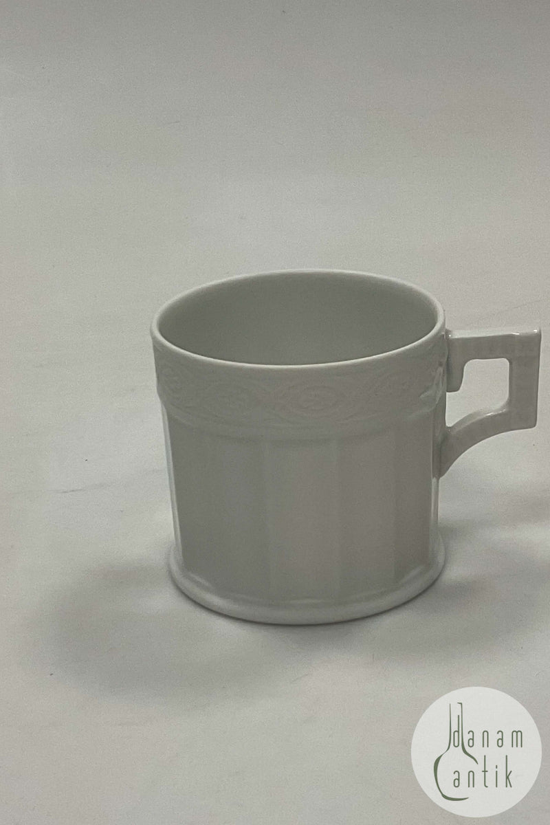 Royal Copenhagen Hvid Vifte Kaffekop No. 11572