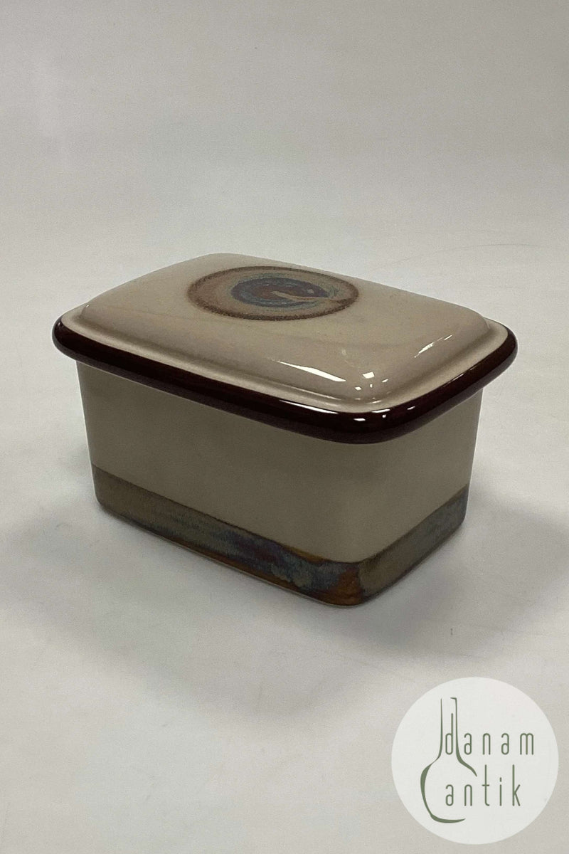 Bing og Grøndahl Peru Smørskål No. 582