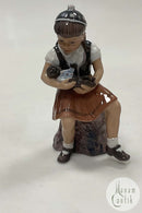 Dahl Jensen Figur af Lille Pige, Bente No. 1295