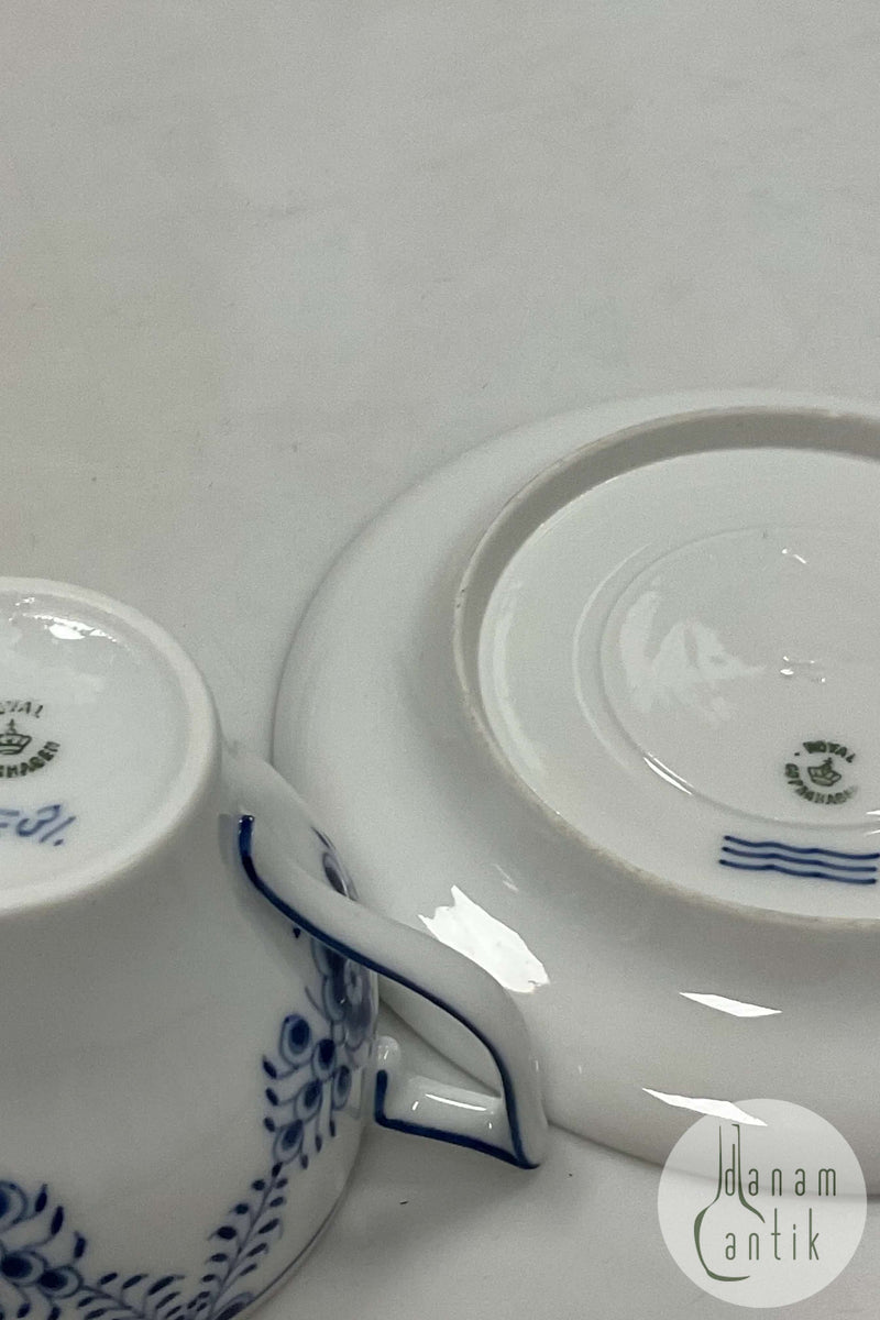 Royal Copenhagen Musselmalet Dronning Louise Kaffekop og underkop