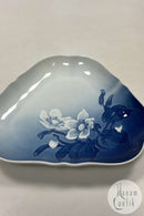 Bing og Grøndahl Julerose trekantet Skål No.40