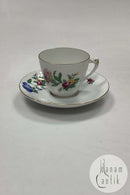 Bing og Grøndahl Saksisk Blomst, Hvid Kaffe-og underkop No. 108B