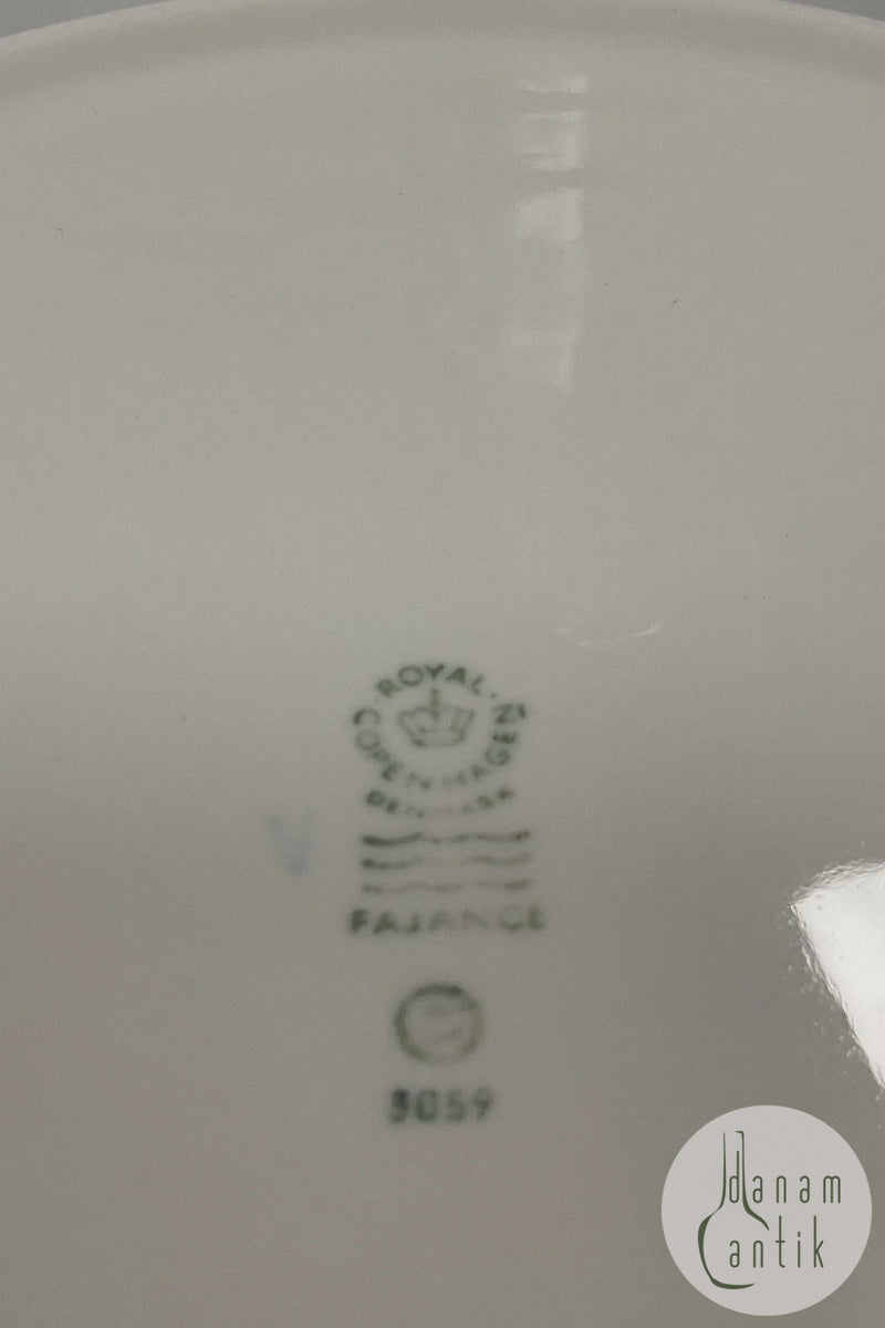 Royal Copenhagen Rødkant Lav Rund Skål No. 3059