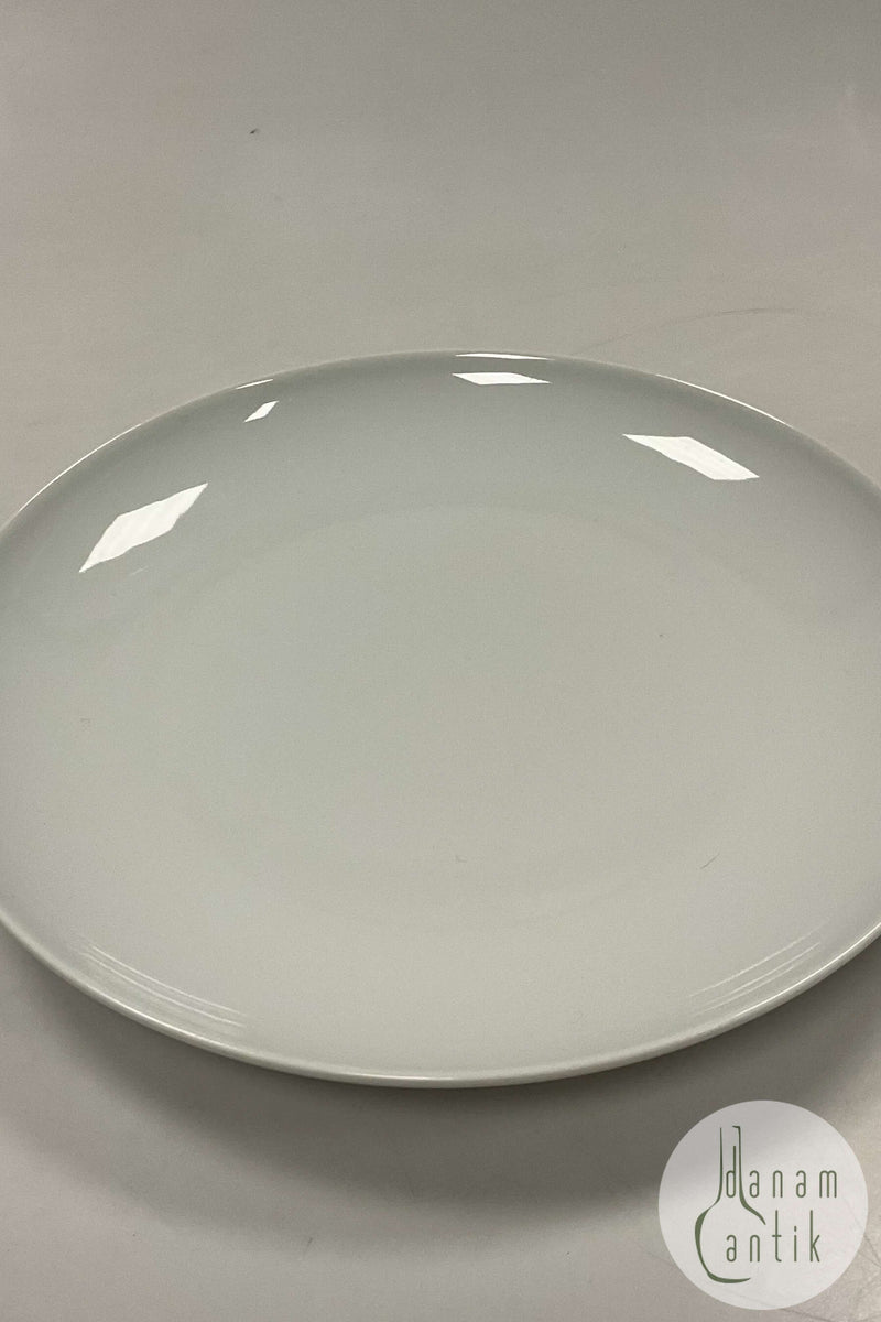 Bing og Grøndahl middagstallerken i hvid uden dekoration No. 325