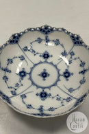 Royal Copenhagen Musselmalet Helblonde Skål No. 1018 / 577