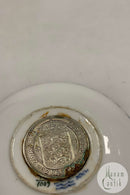 Royal Copenhagen  Musselmalet Helblonde Askebæger / Platte med Sølvmønt No 1/1009