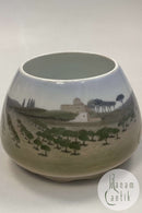 Royal Copenhagen Unika Vase af Anne Fribert med sydlandsk landskab og firben