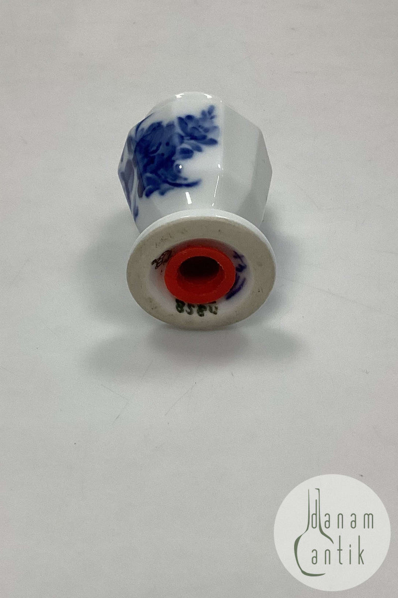 Royal Copenhagen Blå Blomst Kantet Peberbøsse No. 8584