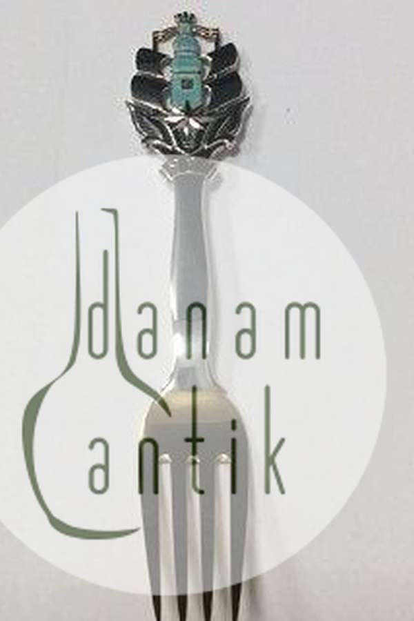 A. Michelsen 1930 Julegaffel Forgyldt sterling sølv med emalje.