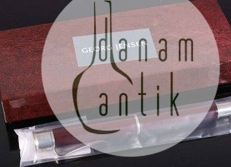 Georg Jensen. Fyldepen af sterlingsølv, med bordeaux kinalak, pennespids af 18K. Fin Spids