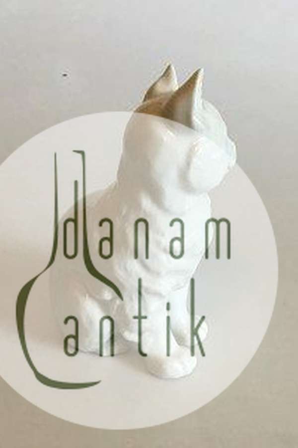 ドイツ ハッチェンロイター社 猫のフィギュア