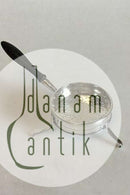 Tidlig Thesi med fødder i Sølv og træ