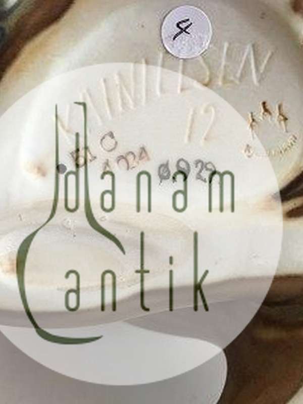 Kai Nielsen Bing & Grondahl Steingut Figur Mann mit Weintrauben Nr. 51C/4024