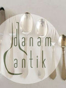 Georg Jensen纯银仿古餐具套装，适合12人使用，共65件。