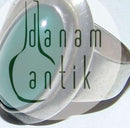 N.E. From 纯银戒指配绿宝石