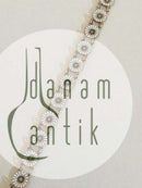 Anton Michelsen Daisy bracelet made of sterling silver with enamel.