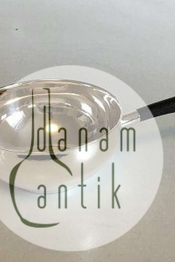 Evald Nielsen Sølv Kasserolle med skaft af træ