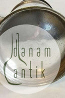 シルバープレート製の水差し、ヒンジ式の蓋、DSBのロゴ入り。