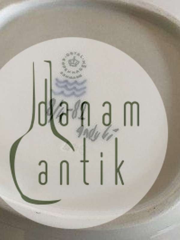 Royal Copenhagen Dish with Green Leaf Motif from 1982 by Andy CT