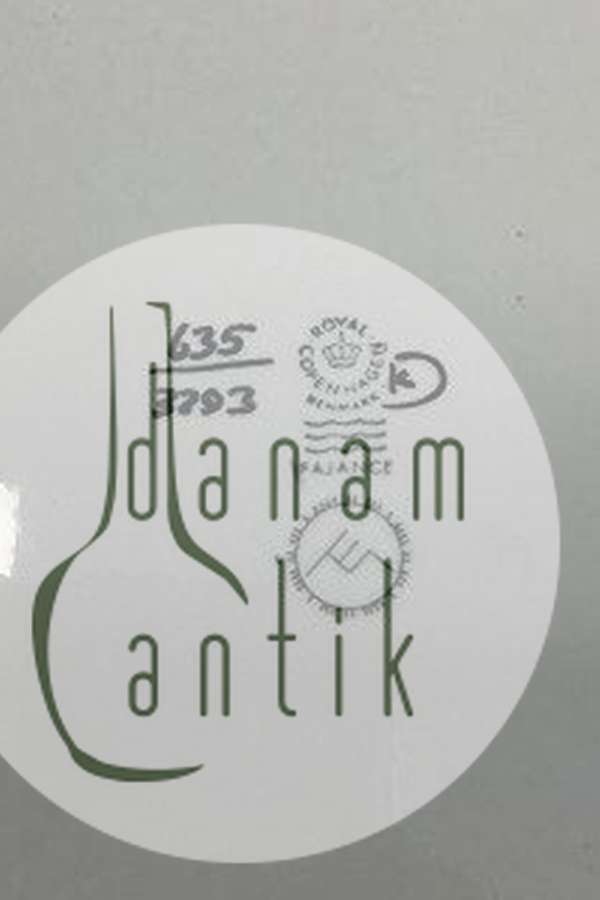 Royal Copenhagen Fajance fad No 635/3293