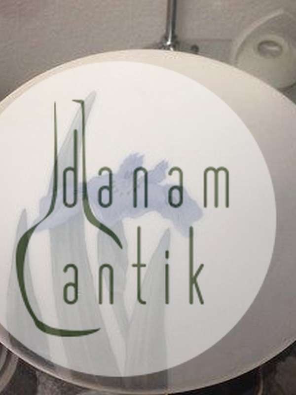 Royal Copenhagen Art Nouveau Vægtallerken med lilje No 79/1117