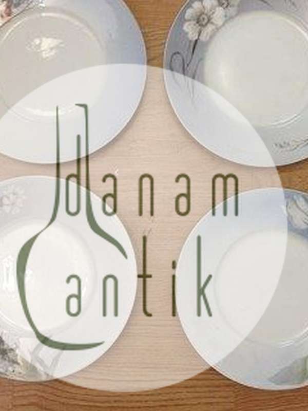 Royal Copenhagen Art Nouveau Tallerkener No 10520