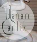 カイ ニェルセン ブラン ド シャイン ロイヤルポーセリンフィギュア B&G 4057/57 子供にキスをする女性 39cm