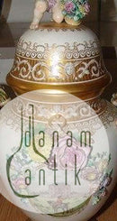 Royal Copenhagen Ornamental vase with Putti figurine 1 of 2 vases