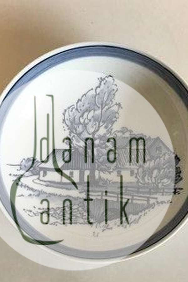 Royal Copenhagen Unika Skål dekoreret med gårdmotiv af Sven Vestergaard No 1081 PMN