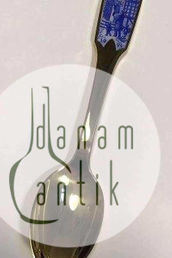 Royal Copenhagen 1994 Forgyldt Årsske med Emaljemotiv