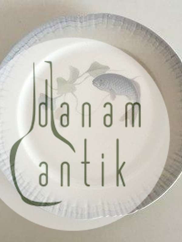 Royal Copenhagen Midsummernightdream Fish Plate No 153/9520