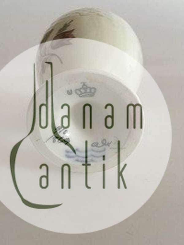 Royal Copenhagen Frijsenborg Æggebæger No 1869