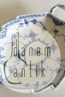 Royal Copenhagen Blue Fluted Half Lace Leafshaped Assiette No 548