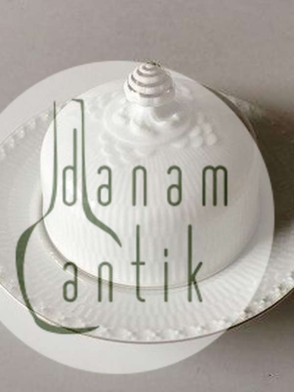 Royal Copenhagen Tradition Hvid Halvblonde m. Guld Kaviarskål / Smørskål No 502