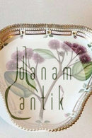 Royal Copenhagen Flora Danica Triangular Kagefad med fod no. 3511 / 429