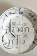 Royal Copenhagen Blue Fluted Plain Dinner Plate No. 175