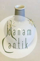 Royal Copenhagen Thorkild Olsen Vase dekoreret med tre orkideer