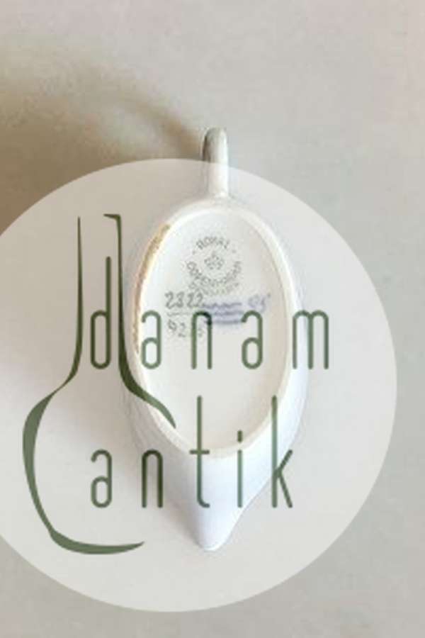 Royal Copenhagen Art Nouveau Flødekande No 2315/7215