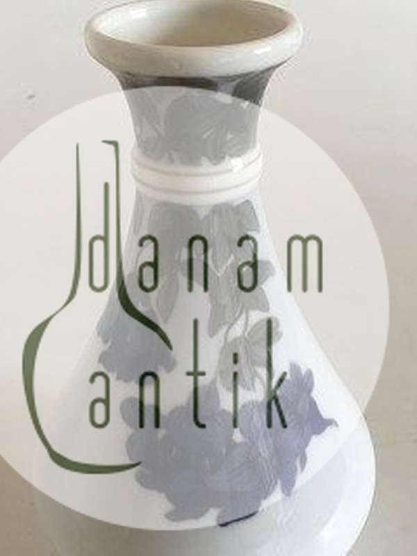 Royal Copenhagen Art Nouveau Vase No 364/1819