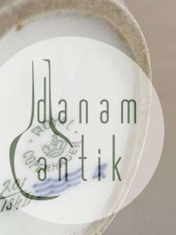 Royal Copenhagen Art Nouveau Vase med Tulipaner No 201/134D