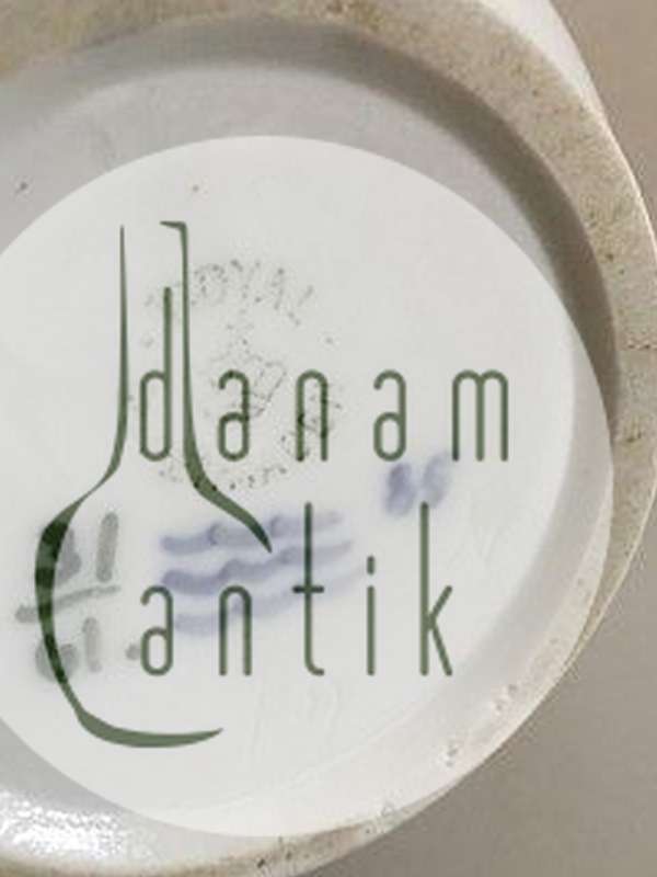 Royal Copenhagen Art Nouveau Vase med blomster No 31/61