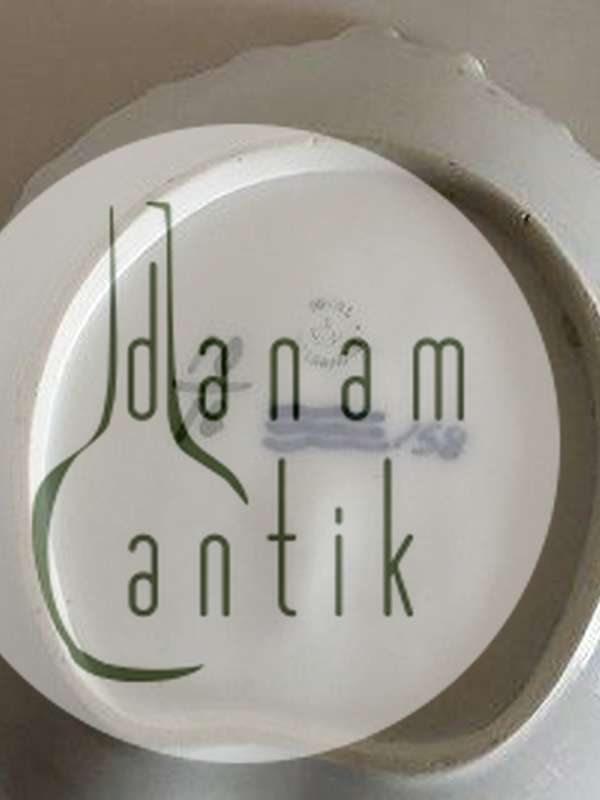 Royal Copenhagen Art Nouveau Natsværmer Skål No. 10/16