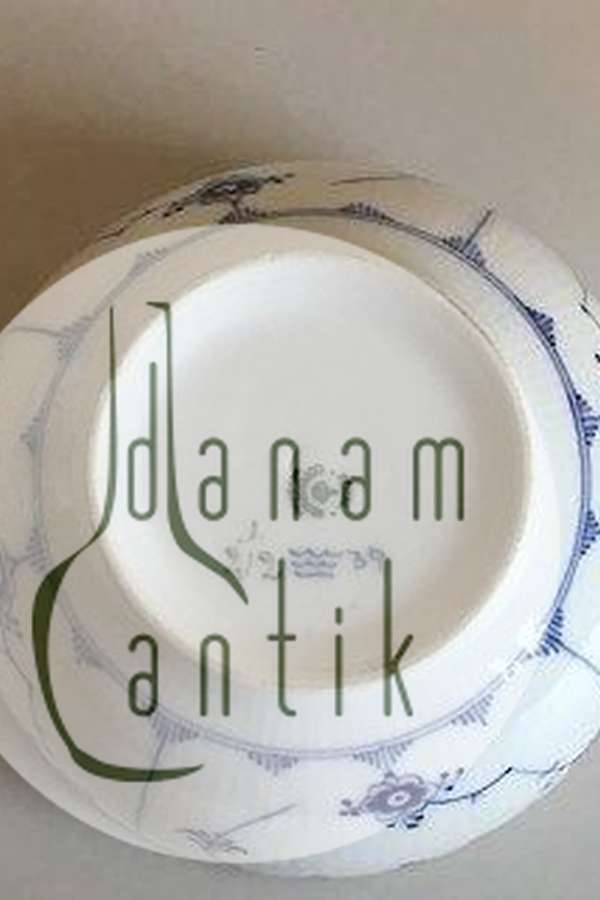 Royal Copenhagen Musselmalet Riflet skål No 212