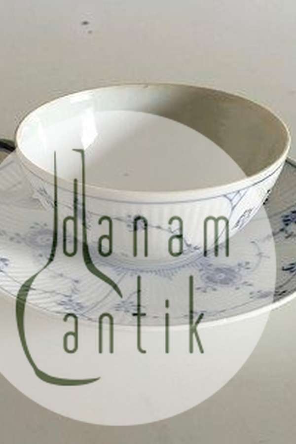 Royal Copenhagen Musselmalet Riflet Tekop og Underkop No 76